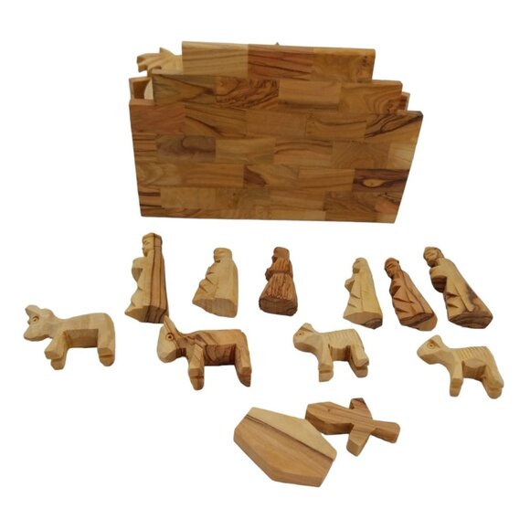 Nativity set Music Box of Carved Bethlehem Olive Wood National Geographic Origin - Picture 14 of 16